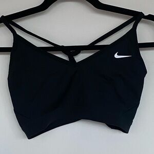 Women’s Nike, black, sports bra. Good condition. Size medium.